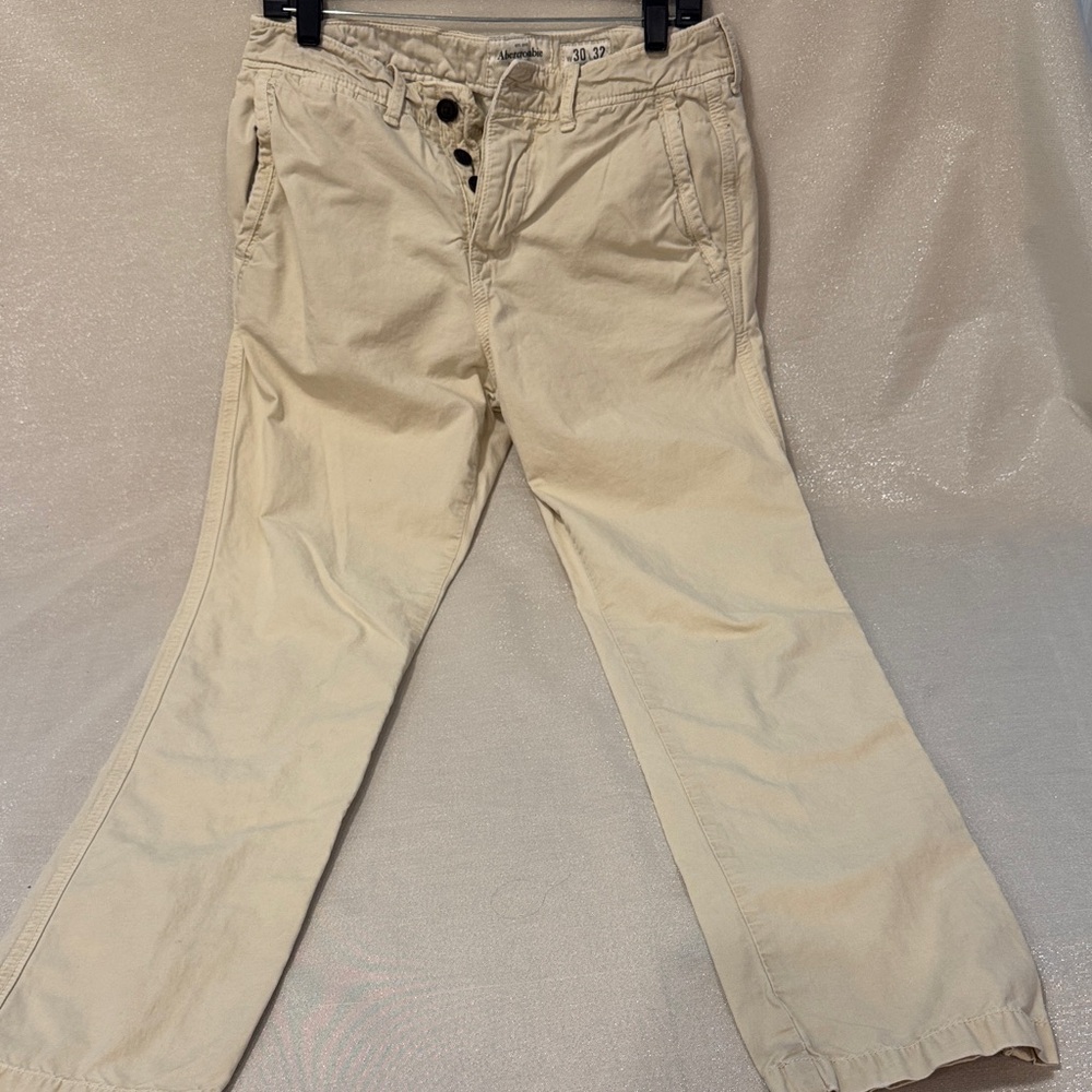 Abercrombie & Fitch Men's Khaki Chinos